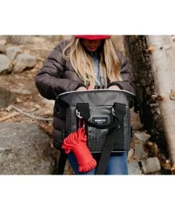 Igloo Outdoor Pro Snapdown 27.62qt Cooler Bag - Black -Deals Coolers Store unnamed file 1436