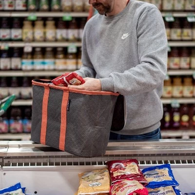 CleverMade SnapBasket Insulated Grocery 21.12qt Shopping Bag Tote with Zippered Lid Charcoal/Coral - 3pk 3 CleverMade SnapBasket Insulated Grocery 21.12qt Shopping Bag Tote with Zippered Lid Charcoal/Coral - 3pk - Image 3