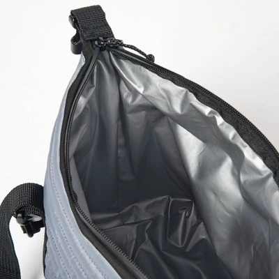 Oniva Midday Quilted Washable Insulated 6.3qt Lunch Bag - Gray 2 Oniva Midday Quilted Washable Insulated 6.3qt Lunch Bag - Gray - Image 2