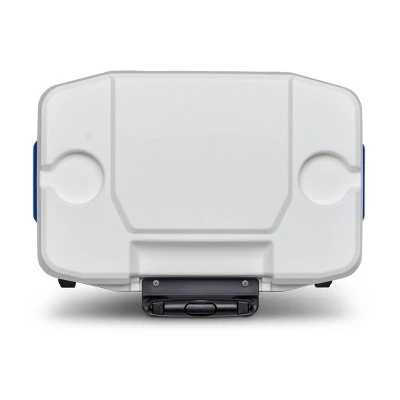 Igloo Latitude 30qt Roller Cooler 9 Igloo Latitude 30qt Roller Cooler - Image 9
