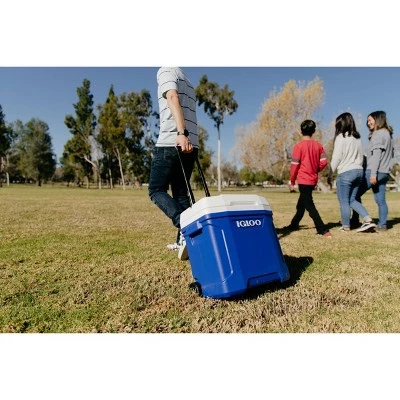 Igloo Latitude 30qt Roller Cooler 13 Igloo Latitude 30qt Roller Cooler - Image 13