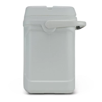 Igloo Latitude 30qt Marine Cooler 3 Igloo Latitude 30qt Marine Cooler - Image 3